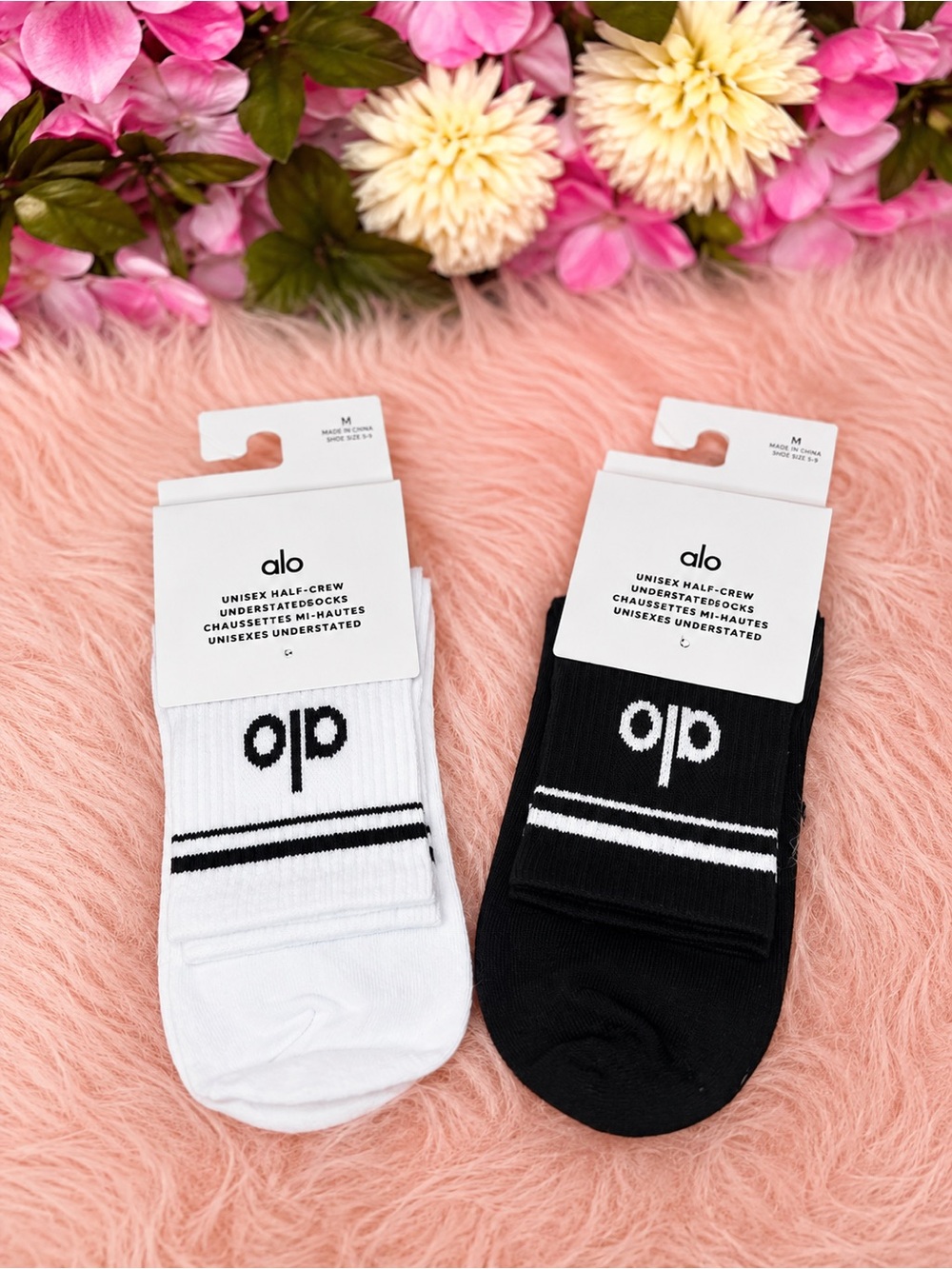 Crew Socks — White & Black (Pair)
